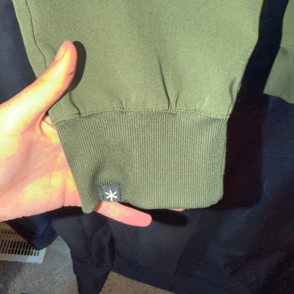 NWOT beyond scrubs‎ bottoms - Picture 2 of 4